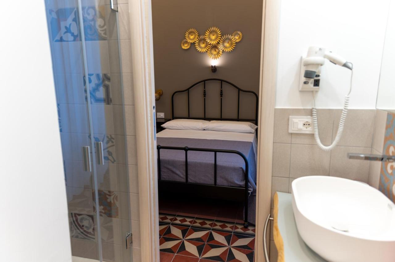 Bed and Breakfast Ursino'S Luxury à Catane Extérieur photo